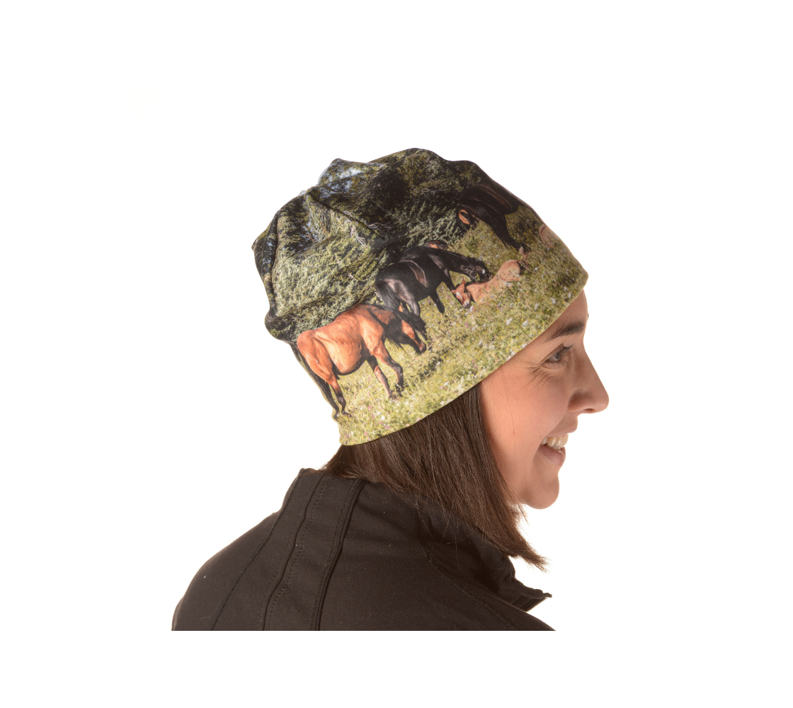 This Canadian-made lightweight beanie features a wildlife photographed images of wild horses. The soft bamboo lining is a moisture wicking fabric so you don’t sweat or itch in them. Comes in youth & adult sizes. 