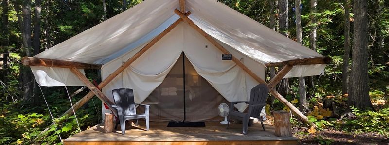 Reconnecting with Nature Through Glamping